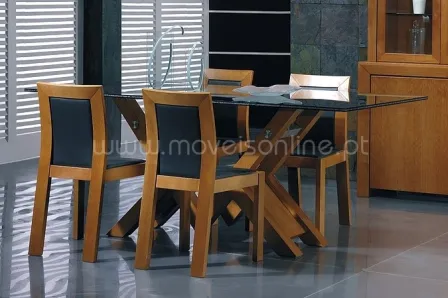 Mesa de Jantar Stilus T. Vidro