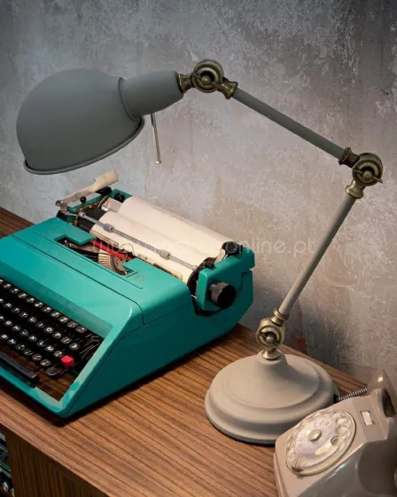 Candeeiro de Secretaria Truman