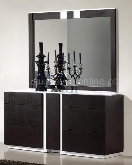 Comoda com Moldura Omega I