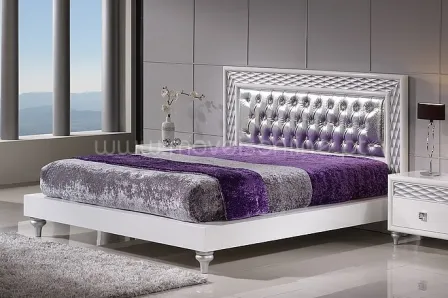 Cama de Casal Palace Capitoné