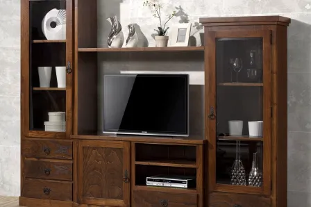 Estante TV Escada