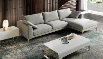 O sofá chaise longue Marbella é a peça perfeita para criar o seu cantinho de descanso e relaxamento. Acolhedor, confortável e com um design moderno para adicionar mais charme à sua sala.