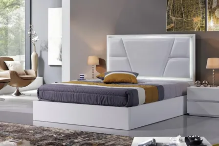 Cama de Casal Belgrado