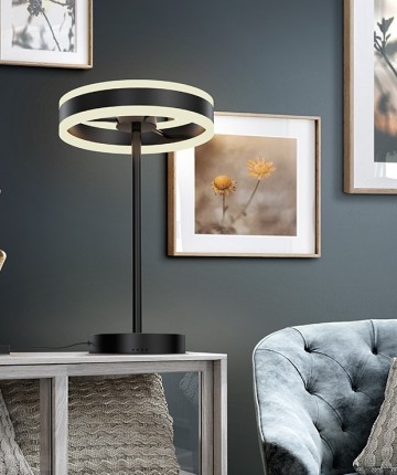 A luz do Candeeiro de Mesa Helia é o toque perfeito para iluminar os seus momentos em casa. Uma combinação de estilo e modernidade que trará um ambiente acolhedor ao seu lar.