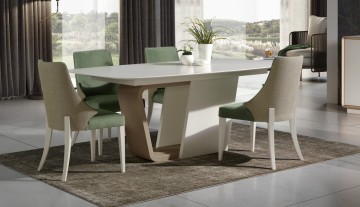 A mesa de jantar Musa é o lugar perfeito para reunir a família. Seu design moderno e elegante combina perfeitamente com qualquer estilo de decoração.