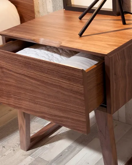 Mesa de Cabeceira Malta