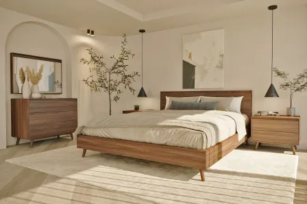 Quarto de casal nórdico com cama de madeira em plataforma com pés, roupa clara e planta