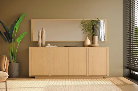 Aparador dual de madeira clara com espelho horizontal e vasos decorativos