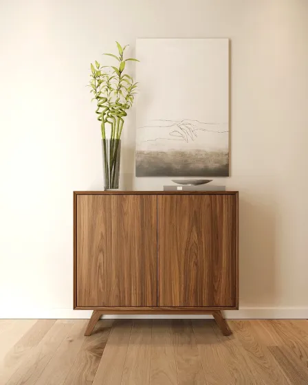 Sapateira Lima em madeira com duas portas e base em pernas inclinadas