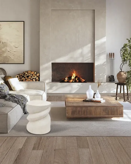 Mesa de apoio Salomon branca com formas onduladas em sala com lareira