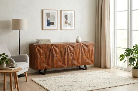 Aparador Triângulos em madeira escura com frente geométrica, pés pretos, tapete e quadros