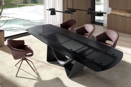 Mesa de jantar extensível Dilor preta com tampo texturizado e base escultórica